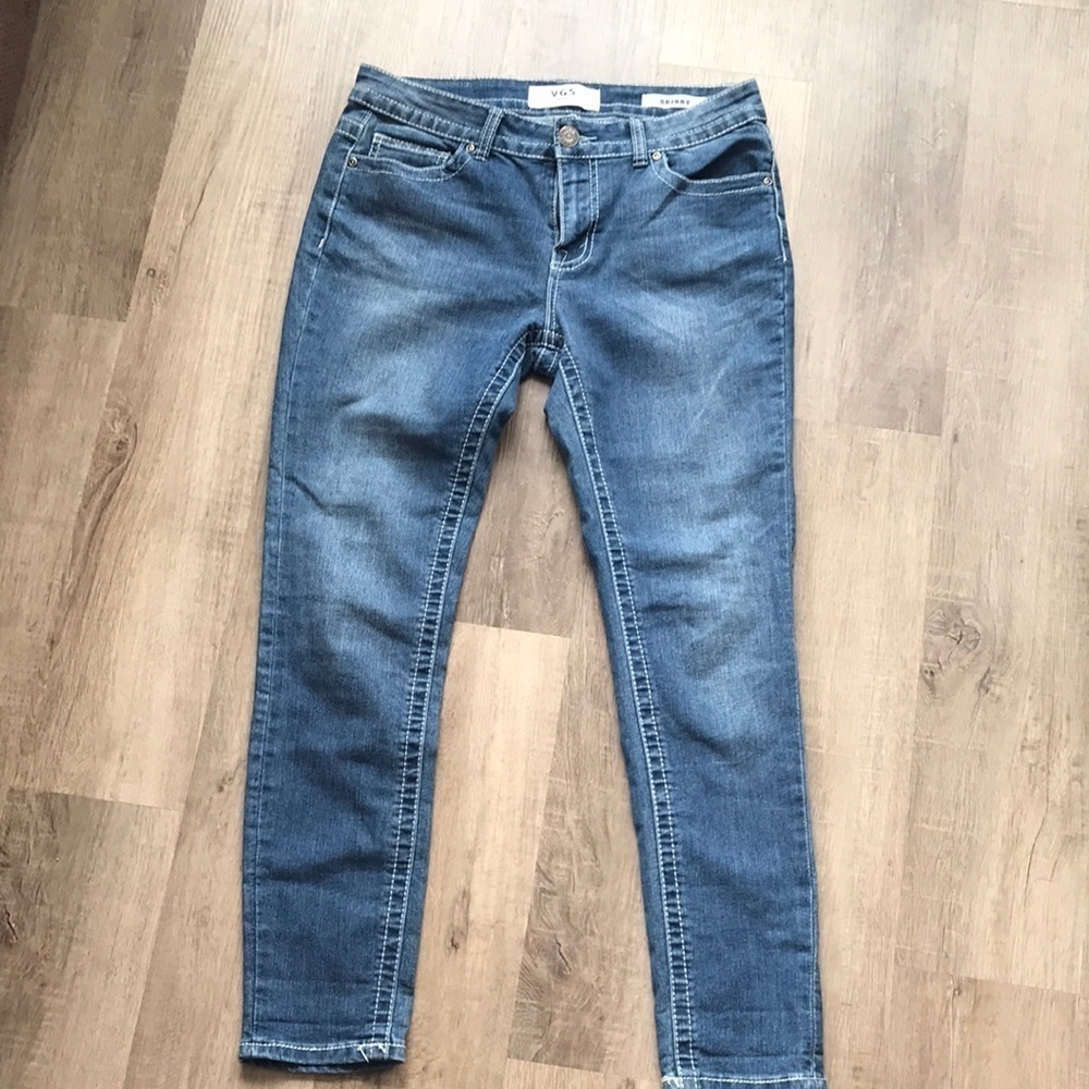 VGS jeans size 4 embellished back pockets